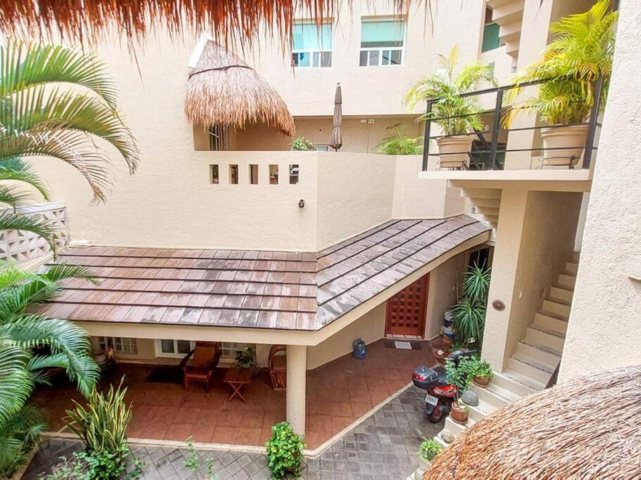 1br With Balcony And Terrace, 1 Block From 5th Av Apartamento